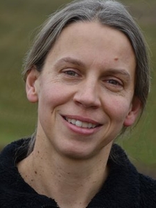 Theresa Blume